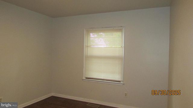 4416 VAN BUREN ST, University Park, MD 20782