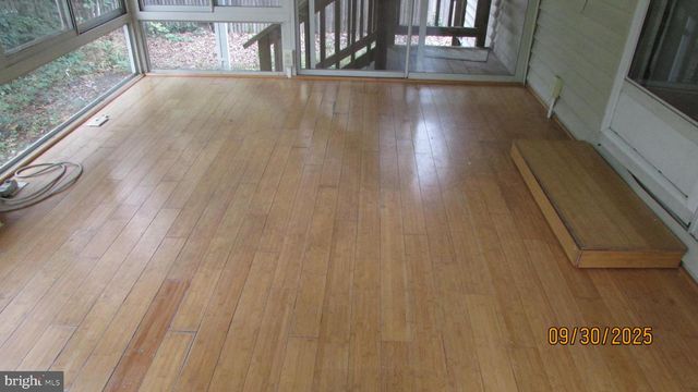 4416 VAN BUREN ST, University Park, MD 20782