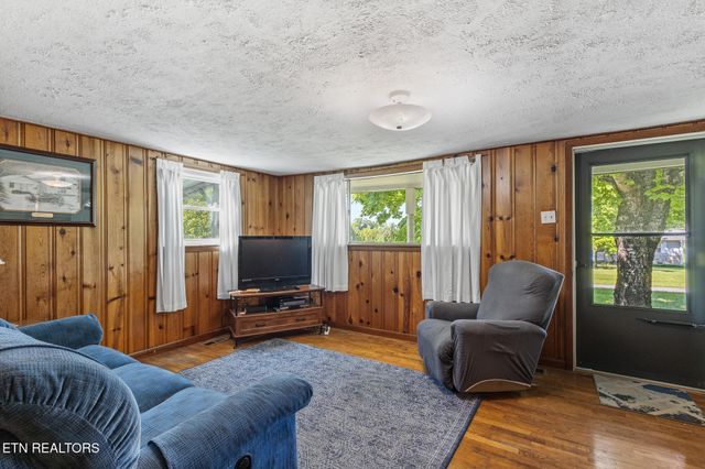 461 County Road 705, Athens, TN 37303