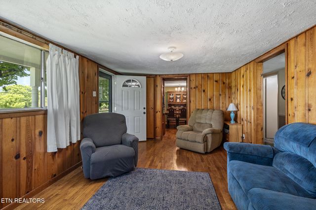 461 County Road 705, Athens, TN 37303