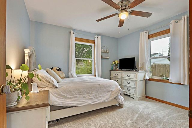 7515 25th AVENUE, Kenosha, WI 53143