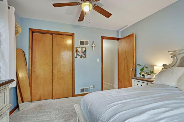 7515 25th AVENUE, Kenosha, WI 53143