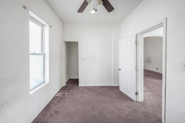 537 173rd Street, Hammond, IN 46324