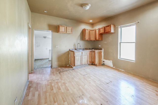 537 173rd Street, Hammond, IN 46324