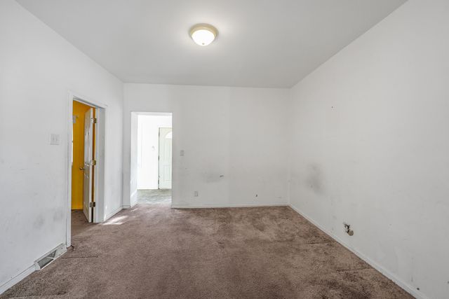 537 173rd Street, Hammond, IN 46324