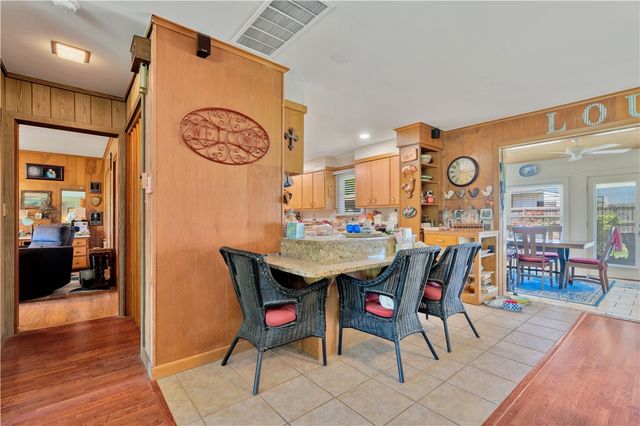 114 W Douglas Street, Prairie Grove, AR 72753