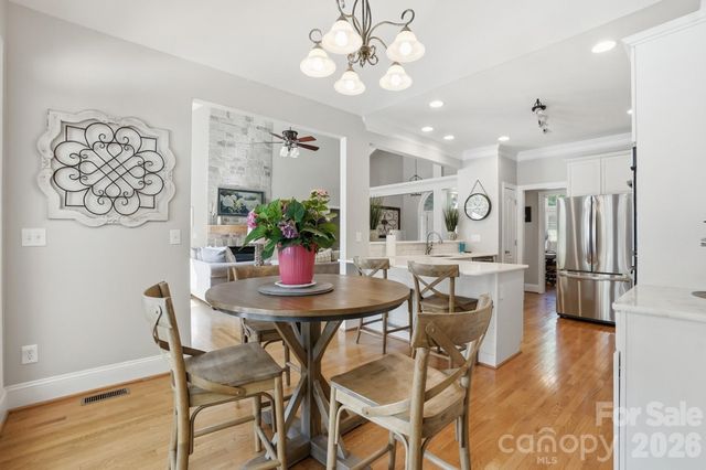 2066 Applebrook Drive, Wesley Chapel, NC 28110