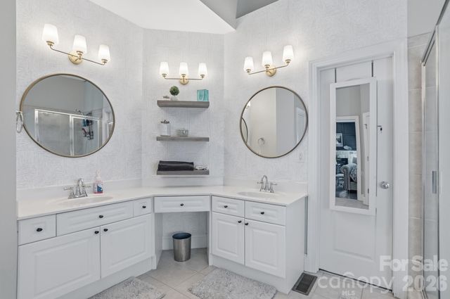 2066 Applebrook Drive, Wesley Chapel, NC 28110