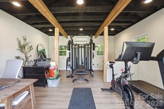 2066 Applebrook Drive, Wesley Chapel, NC 28110