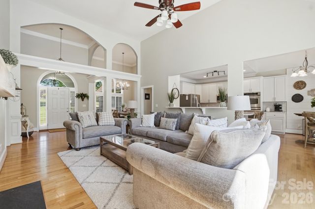 2066 Applebrook Drive, Wesley Chapel, NC 28110