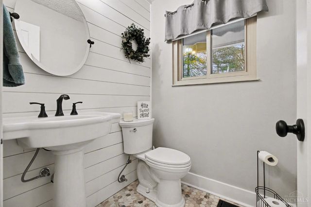 5707 Whistling Wind Lane, Milford, OH 45150