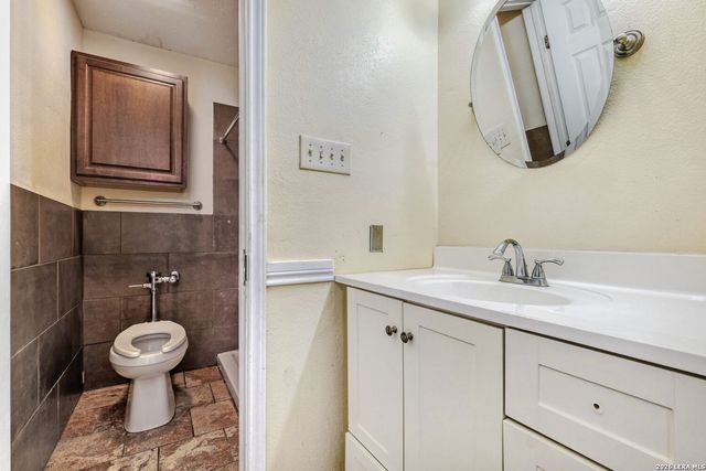 6307 Waddesdon Wood, San Antonio, TX 78233