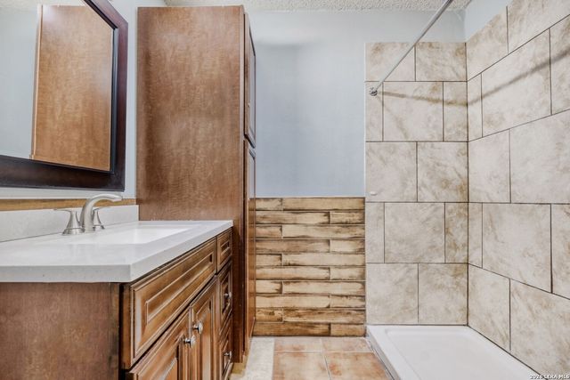 6307 Waddesdon Wood, San Antonio, TX 78233