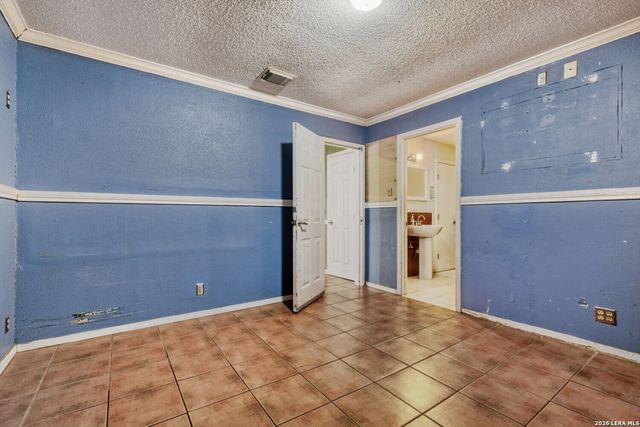 6307 Waddesdon Wood, San Antonio, TX 78233