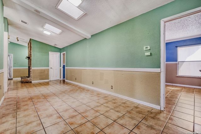 6307 Waddesdon Wood, San Antonio, TX 78233