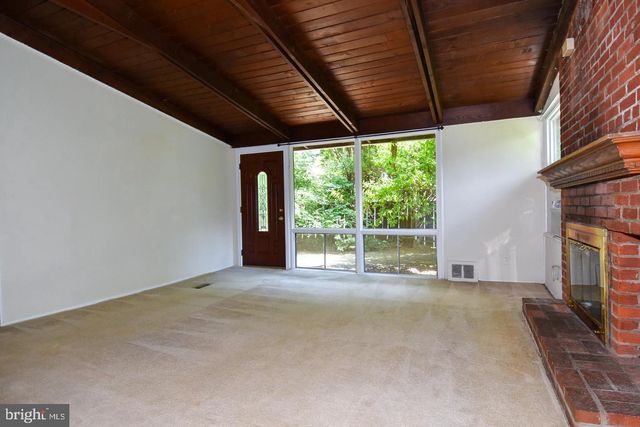 3415 GALLOWS RD, Falls Church, VA 22042