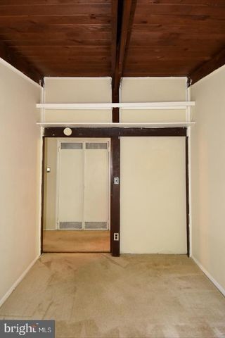 3415 GALLOWS RD, Falls Church, VA 22042