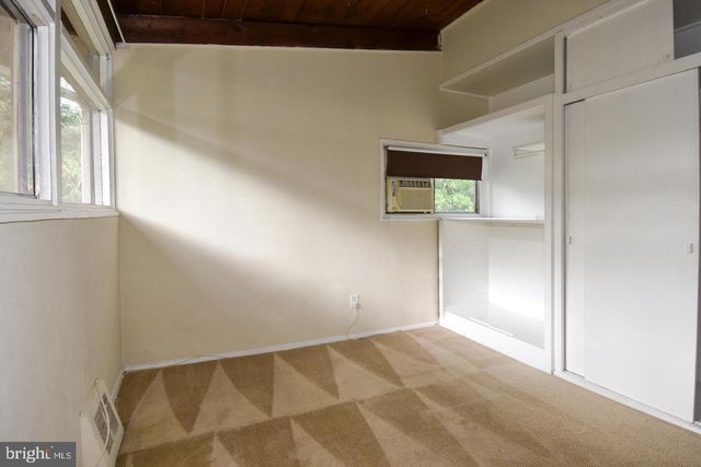 3415 GALLOWS RD, Falls Church, VA 22042