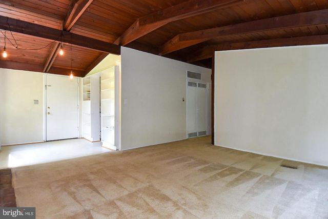 3415 GALLOWS RD, Falls Church, VA 22042