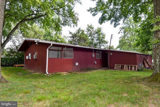 3415 GALLOWS RD, Falls Church, VA 22042