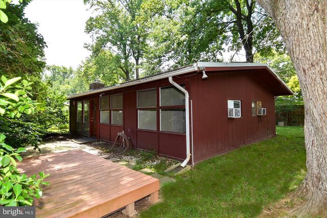3415 GALLOWS RD, Falls Church, VA 22042