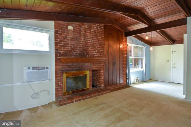 3415 GALLOWS RD, Falls Church, VA 22042