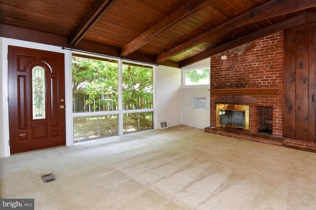 3415 GALLOWS RD, Falls Church, VA 22042
