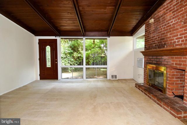 3415 GALLOWS RD, Falls Church, VA 22042