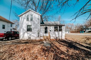 428 E Cherry Street, Watseka, IL 60970