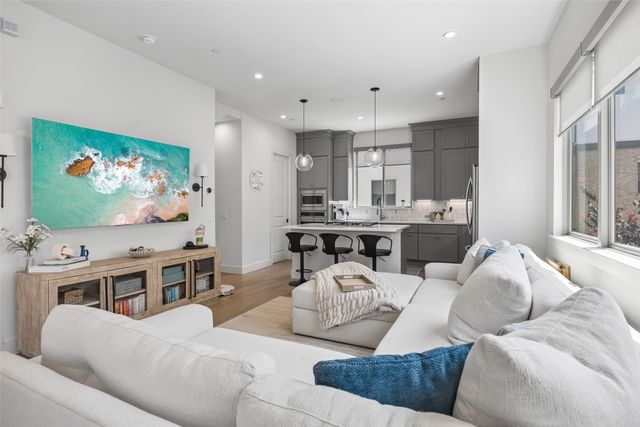 13900 Noel Road 301, Dallas, TX 75240