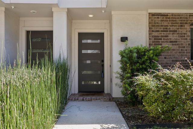 13900 Noel Road 301, Dallas, TX 75240