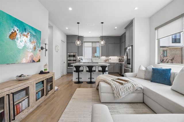 13900 Noel Road 301, Dallas, TX 75240