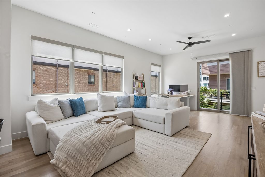 13900 Noel Road 301, Dallas, TX 75240