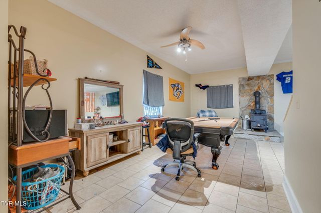 102 Brummett Road, Unicoi, TN 37692