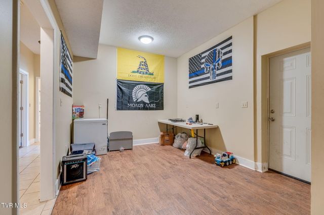 102 Brummett Road, Unicoi, TN 37692