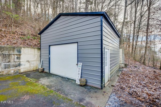 102 Brummett Road, Unicoi, TN 37692