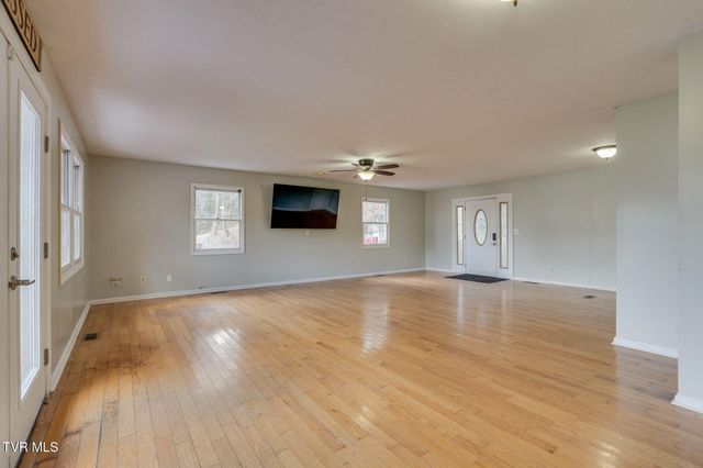 102 Brummett Road, Unicoi, TN 37692