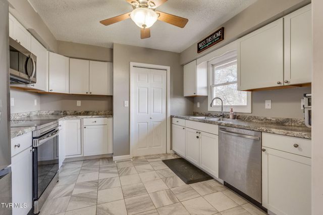 102 Brummett Road, Unicoi, TN 37692