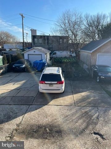 4011 I ST, Philadelphia, PA 19124