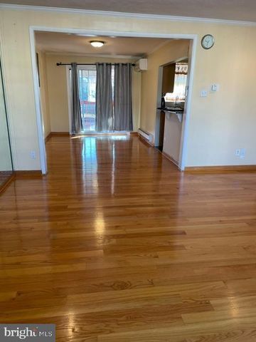 4011 I ST, Philadelphia, PA 19124