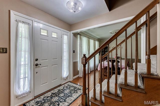 3507 Brookstone South Drive, Oakville, MO 63129