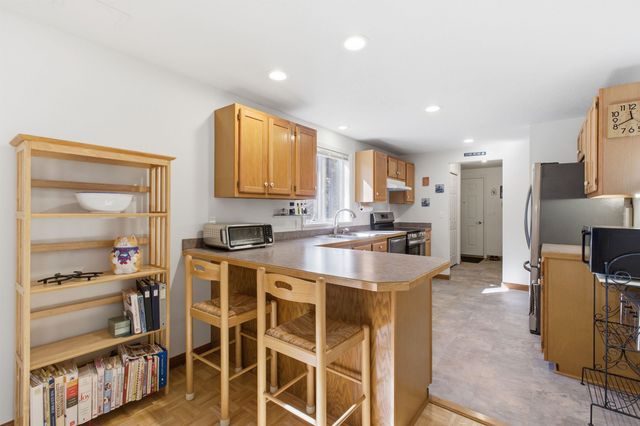 7 Patriots Way, Ossipee, NH 03814