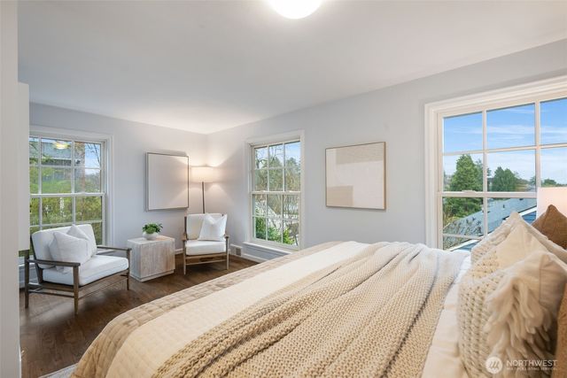 4812 NE 42nd Street, Seattle, WA 98105