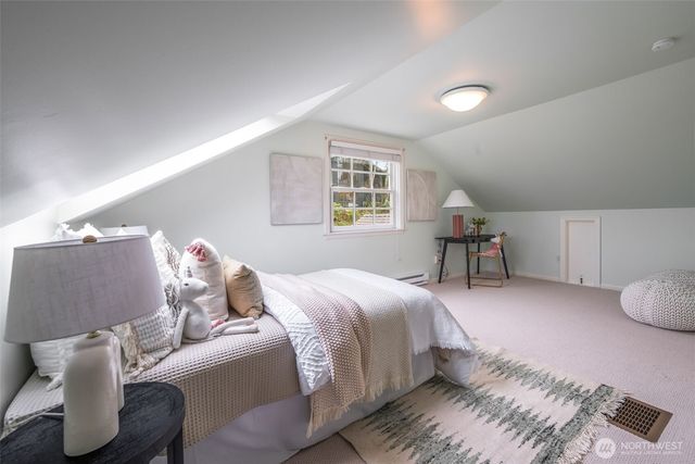 4812 NE 42nd Street, Seattle, WA 98105