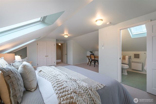 4812 NE 42nd Street, Seattle, WA 98105