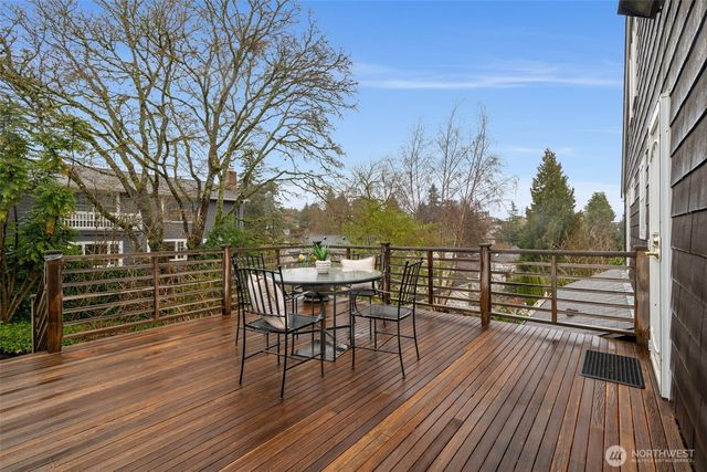 4812 NE 42nd Street, Seattle, WA 98105