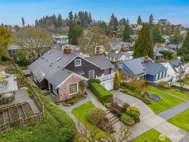 4812 NE 42nd Street, Seattle, WA 98105