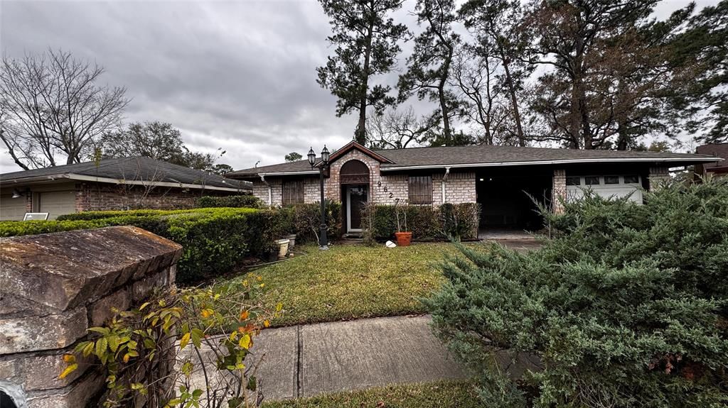 9627 Glenwood Forest Drive, Houston, TX 77078