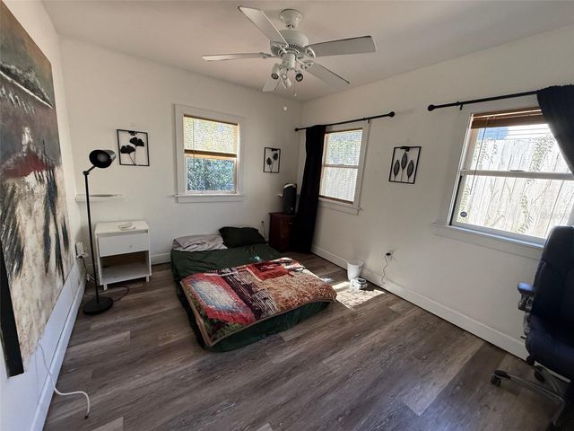 1020 NE 1ST AVENUE, Gainesville, FL 32601