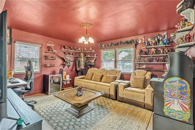2733 Mapleton AVE, Norfolk, VA 23504